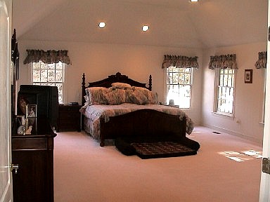 Master bedroom, Villanova Pennsylvania home for sale PA