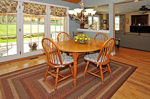 Breakfast Room